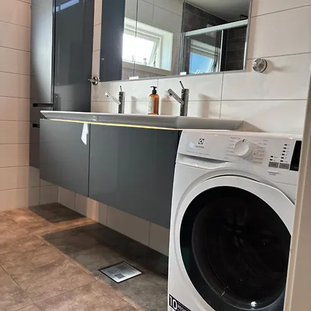 Koselig Rom I Studentfelleskap Habitación en casa particular *