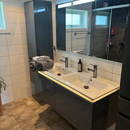 Habitación en casa particular Koselig Rom I Studentfelleskap Gjøvik